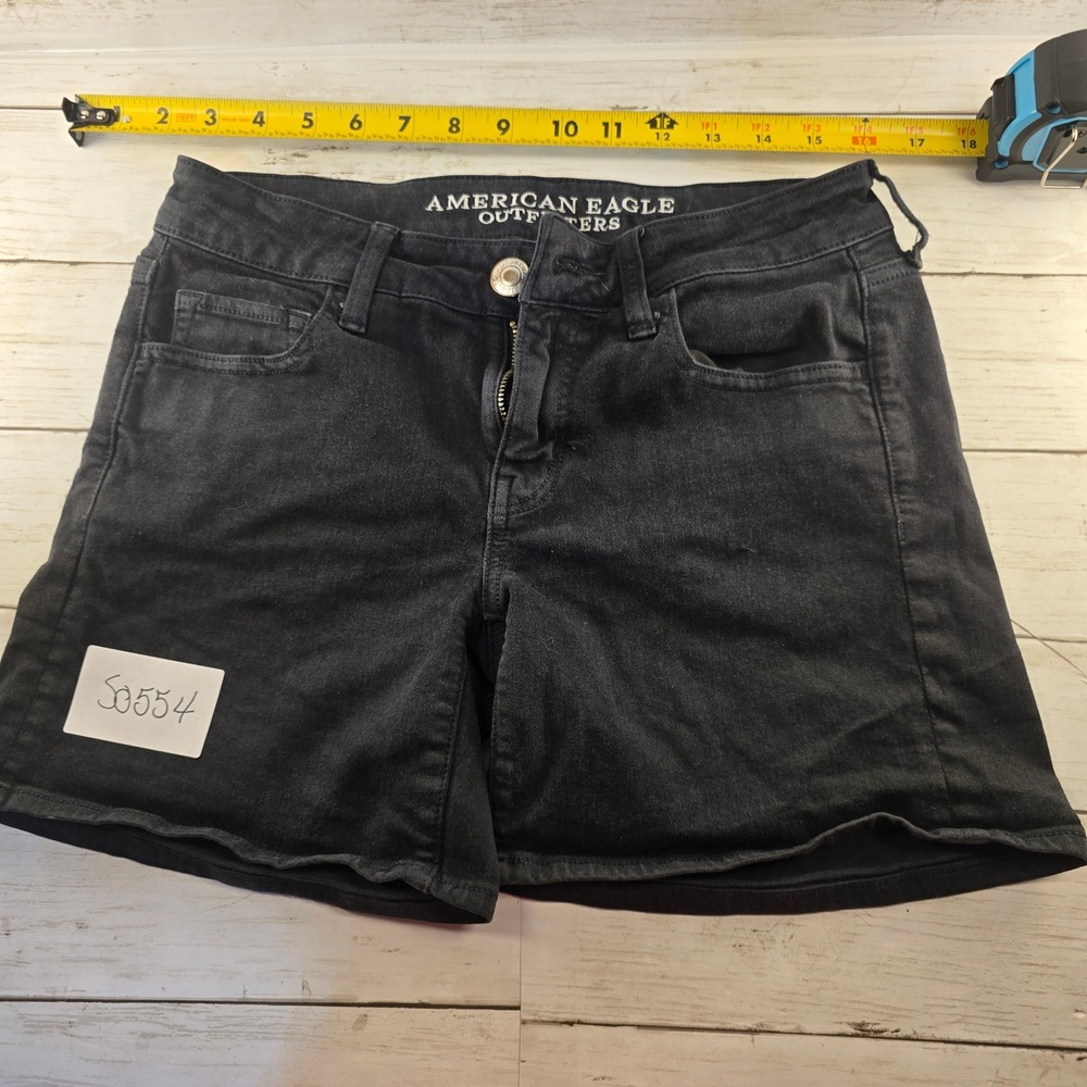 American Eagle Super Stretch Black Denim Shorts Womens Size 4 Mid Rise S0554